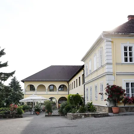 Naglhof Pensjonat